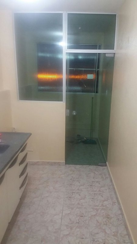 Apartamento Condomínio João XXIII, 02 dormitórios, 01 banheiro, 01 vaga e lazer - Mogi das Cruzes - 