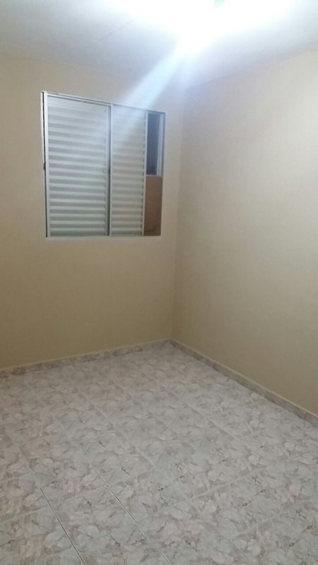 Apartamento Condomínio João XXIII, 02 dormitórios, 01 banheiro, 01 vaga e lazer - Mogi das Cruzes - 