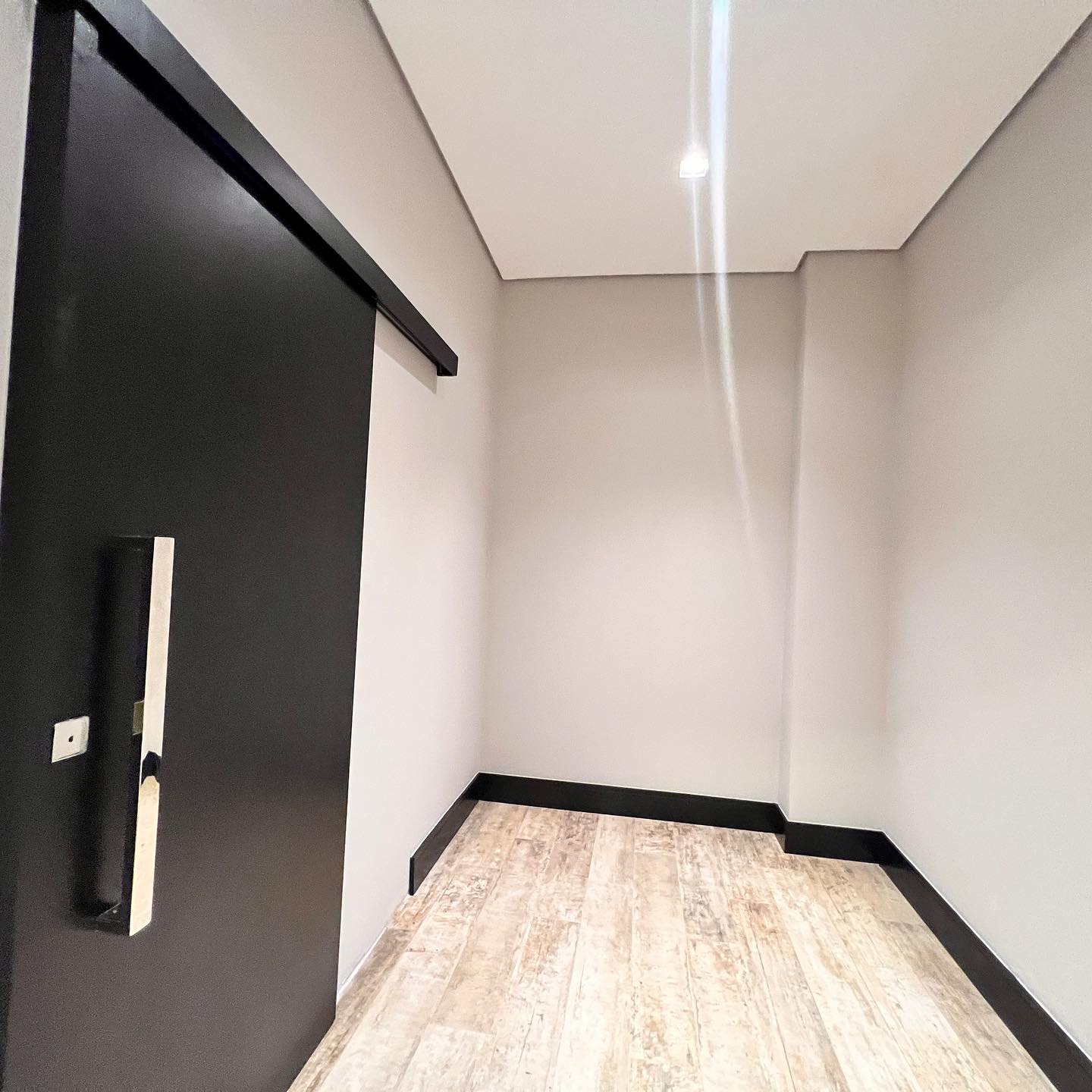 Casa com 3 dormit&oacute;rios &agrave; venda, 450 m&sup2; - Alphaville Nova Esplanada IV - Votorantim - SP Alameda Nova Zelândia Votorantim - 