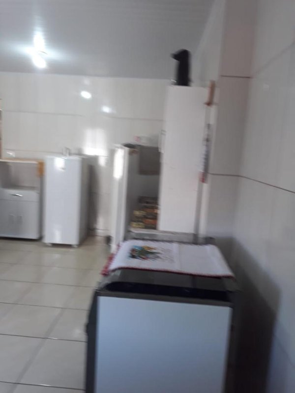 Apto com 2 quartos, sendo 1 suíte, 1 vaga coberta e ar condicionado nos quartos Rua Guarani,  Capão da Canoa - 