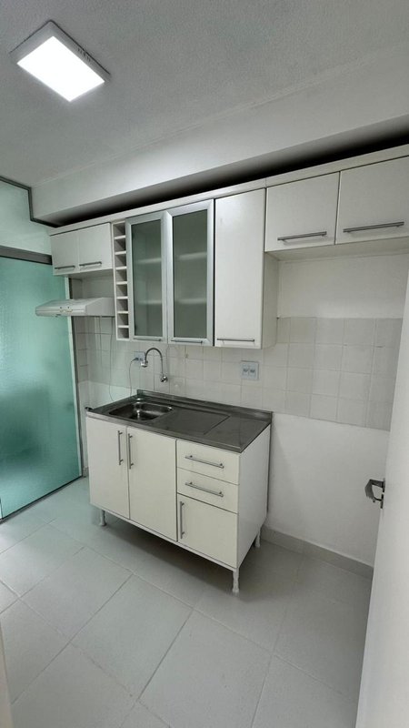 Vendemos no Ipiranga apartamento reformado, de 2 quartos, pronto a morar  São Paulo - 