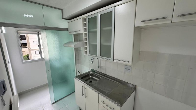 Vendemos no Ipiranga apartamento reformado, de 2 quartos, pronto a morar - São Paulo - 
