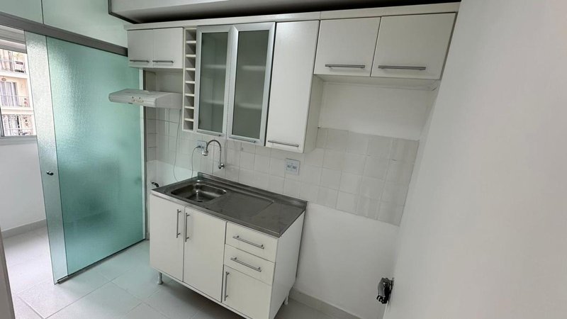 Vendemos no Ipiranga apartamento reformado, de 2 quartos, pronto a morar  São Paulo - 