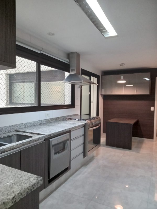 Pompéia / Vila Anglo - Apartamento com 177 m² - 3 suítes - varanda gourmet Rua Doutor Miranda de Azevedo São Paulo - 