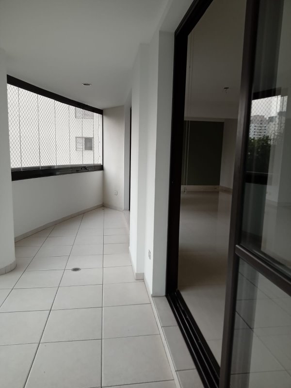Pompéia / Vila Anglo - Apartamento com 177 m² - 3 suítes - varanda gourmet Rua Doutor Miranda de Azevedo São Paulo - 