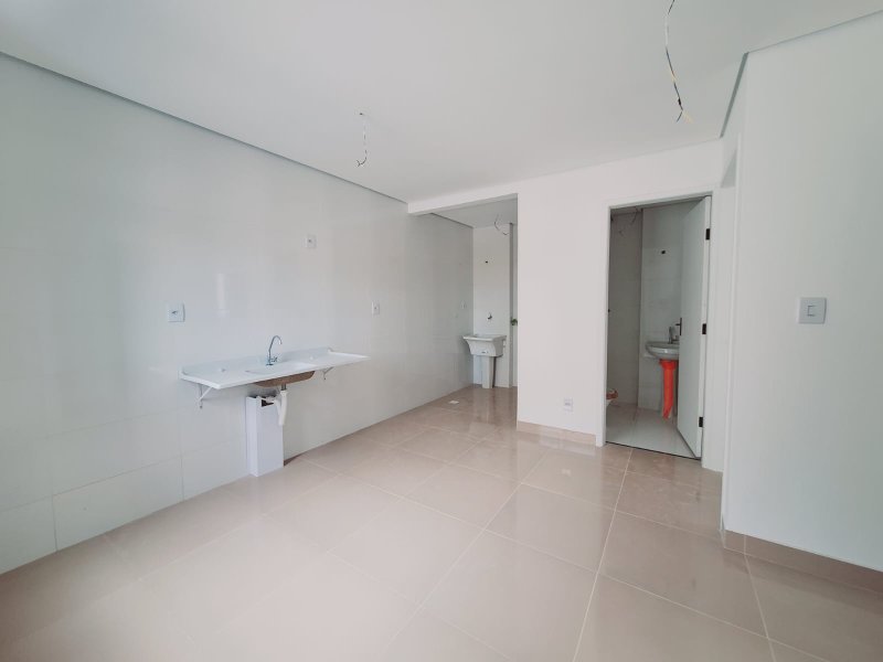 Apartamento com 1 ou 2 dormitórios à venda, 36 m² - Itaquera - São Paulo/SP Rua Paulo Lopes de Leão São Paulo - 2 dorm - Fundos