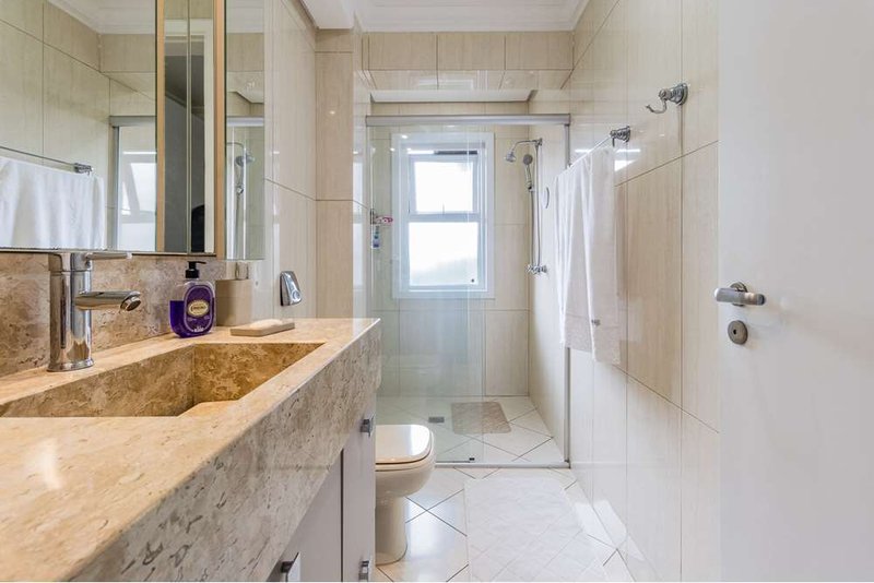 Cobertura Duplex de 345m² no Lindóia Bogotá Porto Alegre - 