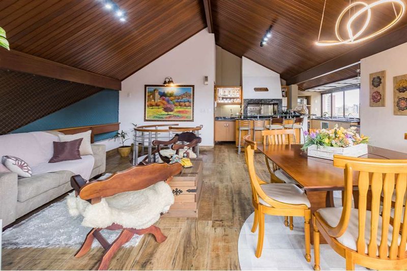 Cobertura Duplex de 345m² no Lindóia Bogotá Porto Alegre - 