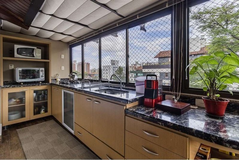 Cobertura Duplex de 345m² no Lindóia Bogotá Porto Alegre - 