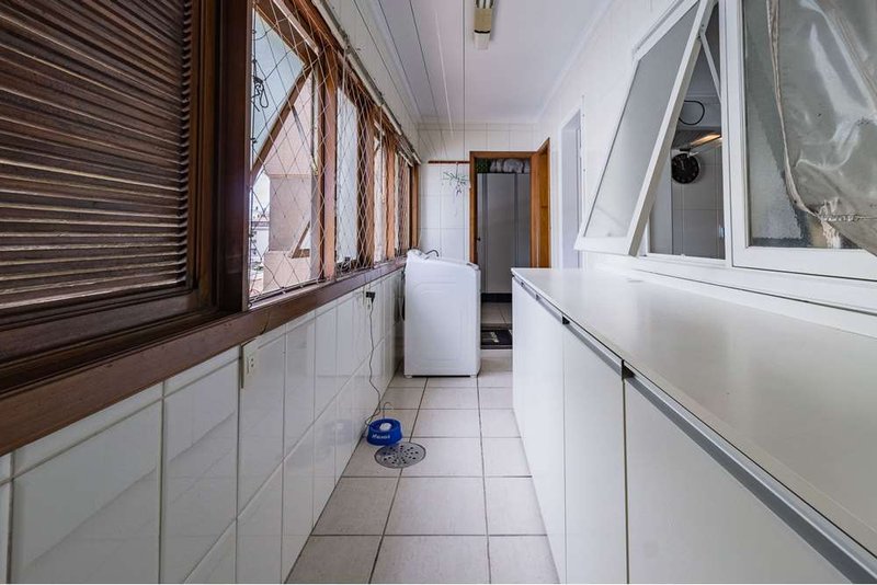 Cobertura Duplex de 345m² no Lindóia Bogotá Porto Alegre - 