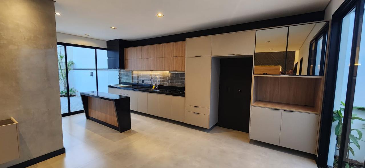 Casa com 3 dormit&oacute;rios &agrave; venda, 180 m&sup2; - Condom&iacute;nio Parque Esplanada - Votorantim - SP Rua João Batista Correa de Oliveira Votorantim - 