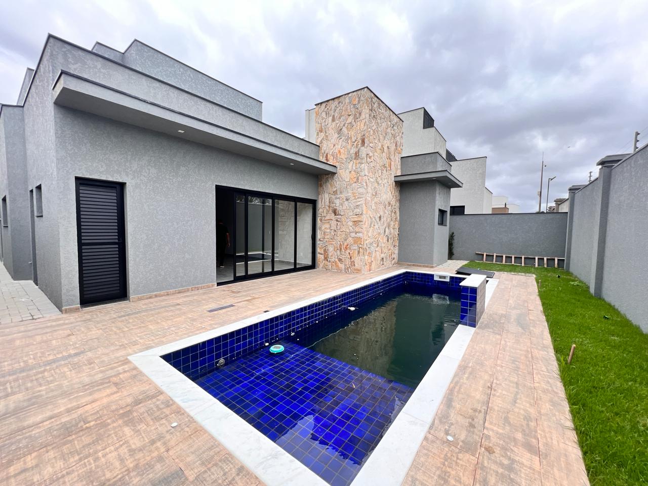 Casa com 3 dormit&oacute;rios &agrave; venda, 243m&sup2; - Alphaville Nova Esplanada - Votorantim - SP Alameda Nova Zelândia Votorantim - 