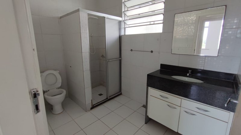 Apartamento à venda, três quartos, Barra, Salvador/BA Rua Marquês de Caravelas Salvador - 