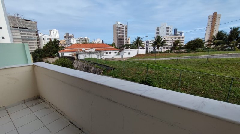 Apartamento à venda, três quartos, Barra, Salvador/BA Rua Marquês de Caravelas Salvador - 