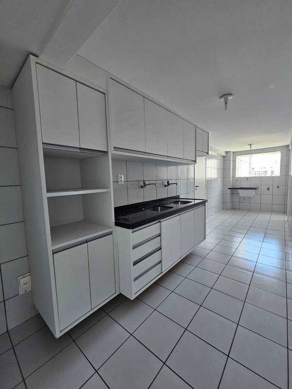 Apartamento para alugar com 3 quartos sendo 2 suítes, 98,49m² Apartir de: R$ 3.905,00 Rua Francisco da Cunha Recife - 