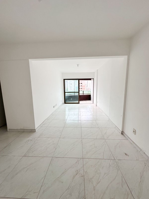 Apartamento para alugar com 3 quartos sendo 2 suítes, 94,30m² A partir de: R$ 3.501,00 Avenida Fernando Simões Barbosa Recife - 