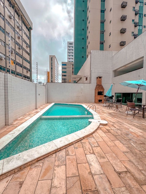 Apartamento para alugar com 3 quartos sendo 2 suítes, 94,30m² A partir de: R$ 3.501,00 Avenida Fernando Simões Barbosa Recife - 