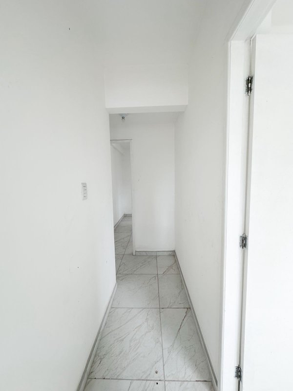Apartamento para alugar com 3 quartos sendo 2 suítes, 94,30m² A partir de: R$ 3.501,00 Avenida Fernando Simões Barbosa Recife - 