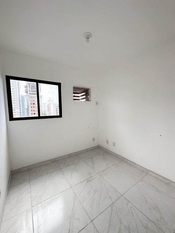 Apartamento para alugar com 3 quartos sendo 2 suítes, 94,30m² A partir de: R$ 3.501,00 Avenida Fernando Simões Barbosa Recife - 