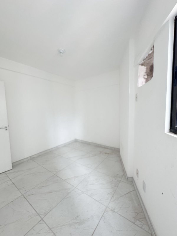 Apartamento para alugar com 3 quartos sendo 2 suítes, 94,30m² A partir de: R$ 3.501,00 Avenida Fernando Simões Barbosa Recife - 