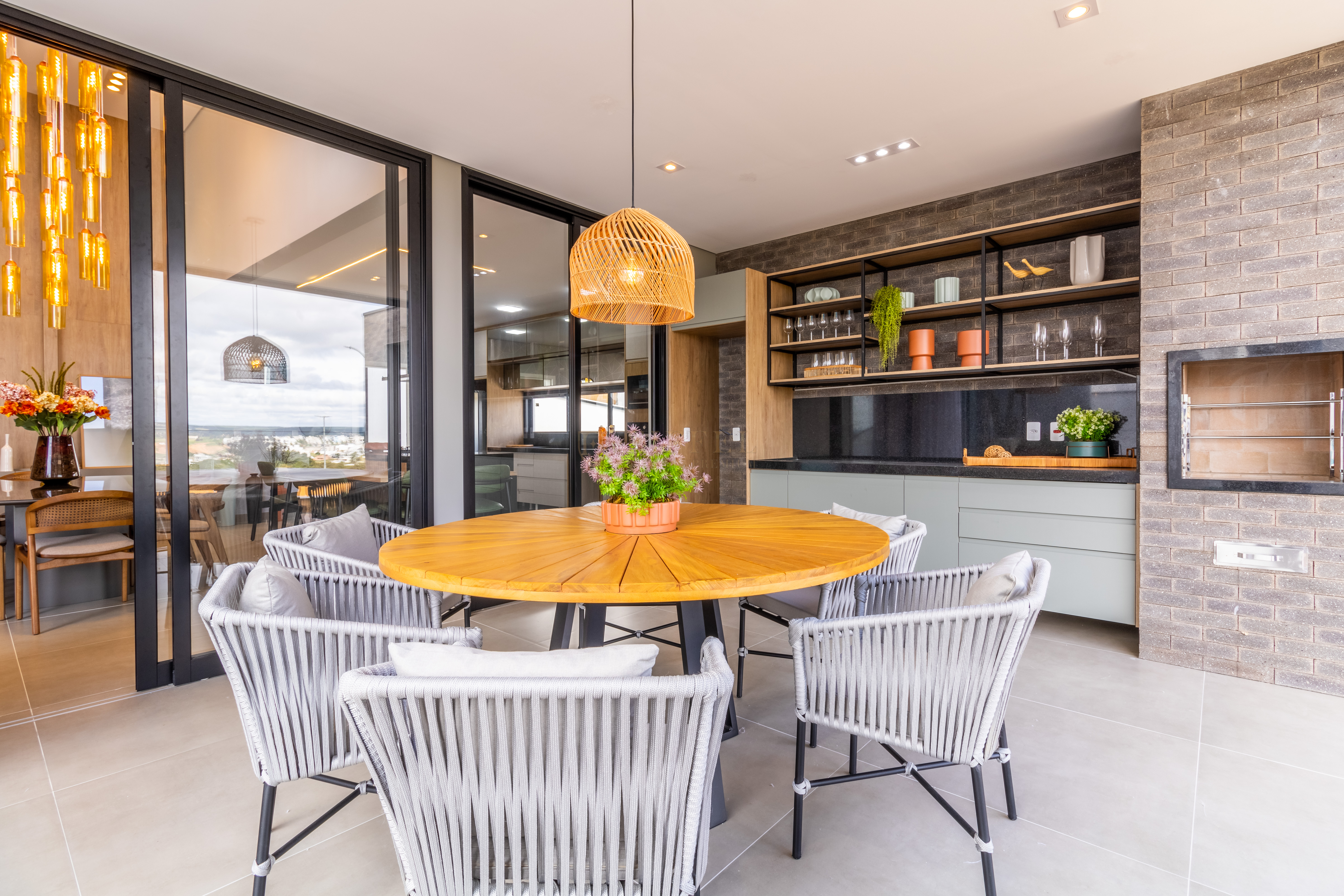 Casa com 3 dormit&oacute;rios &agrave; venda, 220 m&sup2; - Alphaville Nova Esplanada III- Votorantim SP Alameda Nova Zelândia Votorantim - 