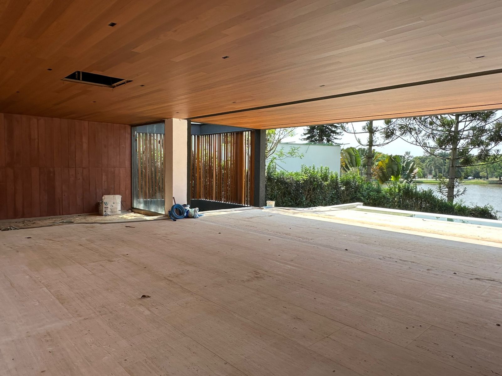 Casa com 5 dormit&oacute;rios &agrave; venda, 700 m&sup2; -Condom&iacute;nio  Lago Azul Golfe Clube - Ara&ccedil;oiaba/SP Rodovia Raposo Tavares  Araçoiaba da Serra - 