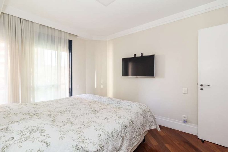 Apartamento de Luxo em Moema com 4 dormitórios 357m² dos Anapurus São Paulo - 