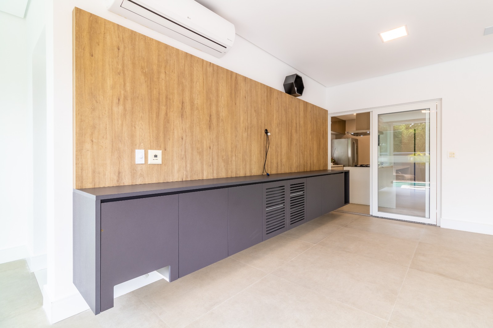 Casa com 4 dormit&oacute;rios &agrave; venda, 360 m&sup2; - Alphaville Nova Esplanada I - Votorantim SP Alameda Nova Zelândia Votorantim - 