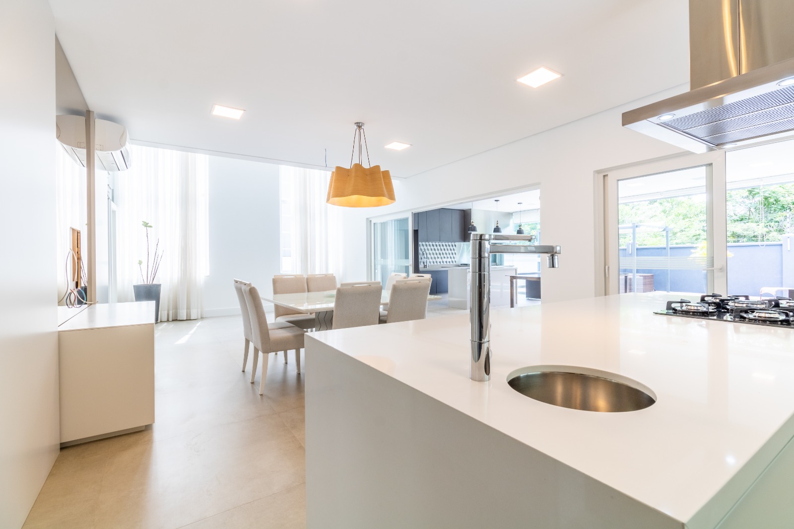 Casa com 4 dormit&oacute;rios &agrave; venda, 360 m&sup2; - Alphaville Nova Esplanada I - Votorantim SP Alameda Nova Zelândia Votorantim - 