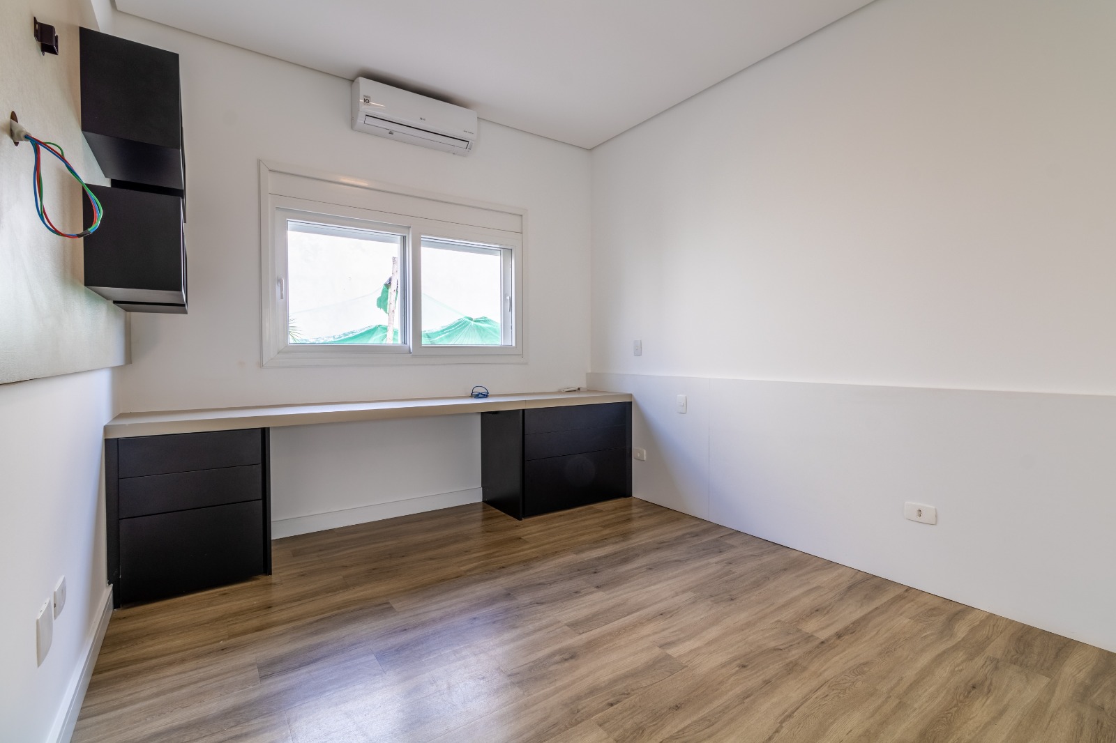 Casa com 4 dormit&oacute;rios &agrave; venda, 360 m&sup2; - Alphaville Nova Esplanada I - Votorantim SP Alameda Nova Zelândia Votorantim - 