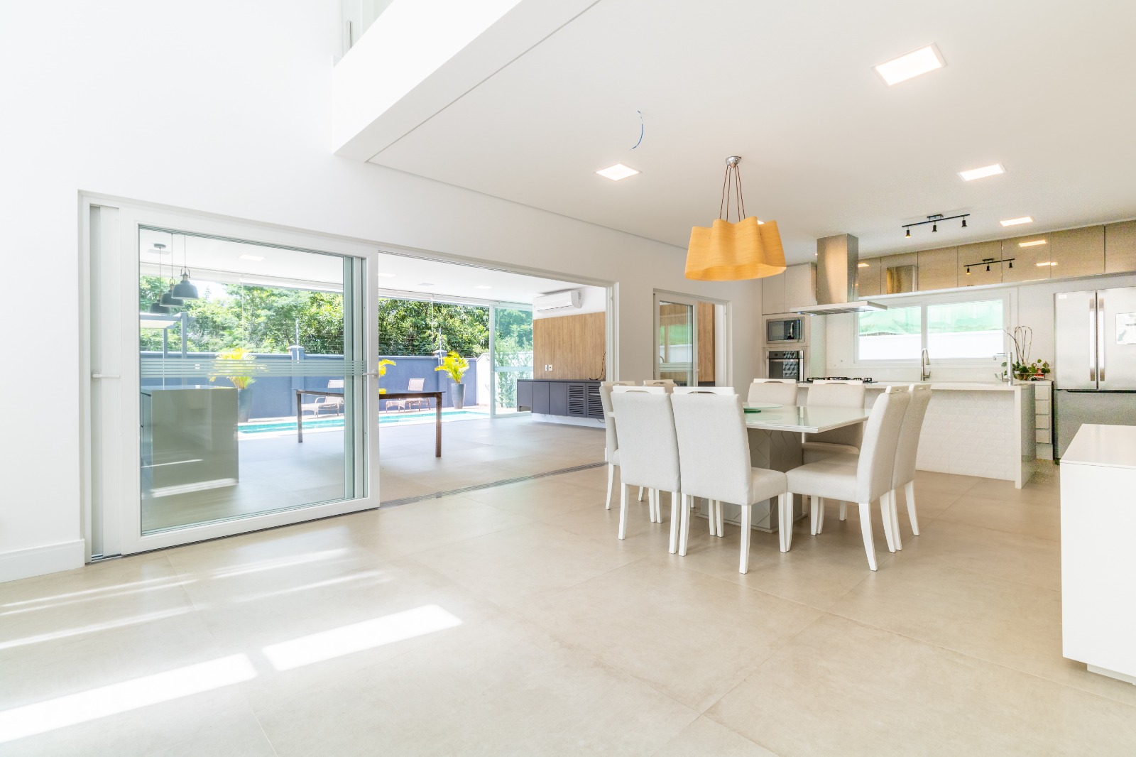 Casa com 4 dormit&oacute;rios &agrave; venda, 360 m&sup2; - Alphaville Nova Esplanada I - Votorantim SP Alameda Nova Zelândia Votorantim - 