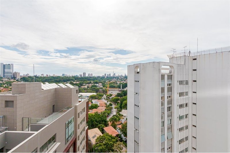 Apartamento no Condomínio Five Higienópolis com 3 suítes 202m² rua bahia São Paulo - 
