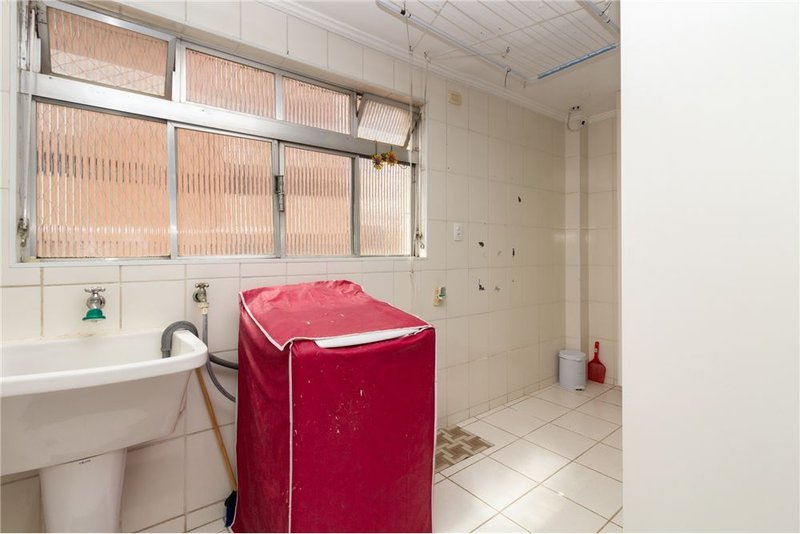 Apartamento na Vila Olimpia com 2 dormitórios 68m² Doutor Cardoso de Melo, São Paulo - 