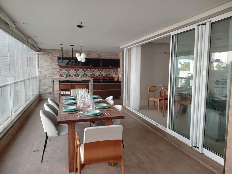 Apartamento com 190 m², 3 suítes, 3 vagas no Alto da Lapa Rua Mário Whately São Paulo - 