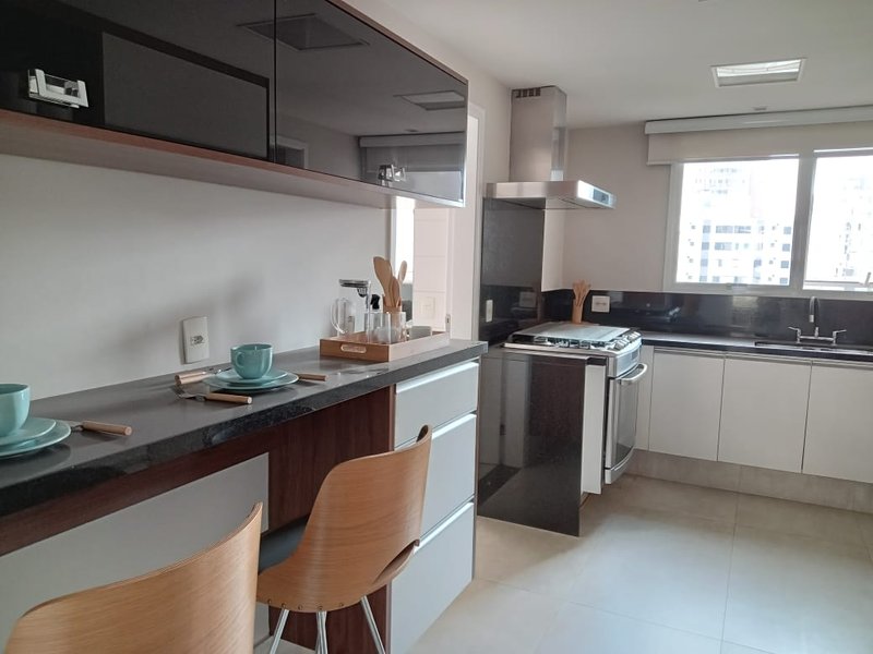 Apartamento com 190 m², 3 suítes, 3 vagas no Alto da Lapa Rua Mário Whately São Paulo - 
