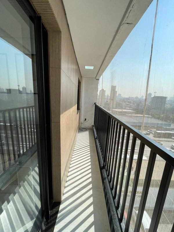Apartamento à venda ao lado do Metrô Penha 1 ou 2 dormitórios - todos com sacadas! Rua Tenente-Coronel Soares Neiva São Paulo - 