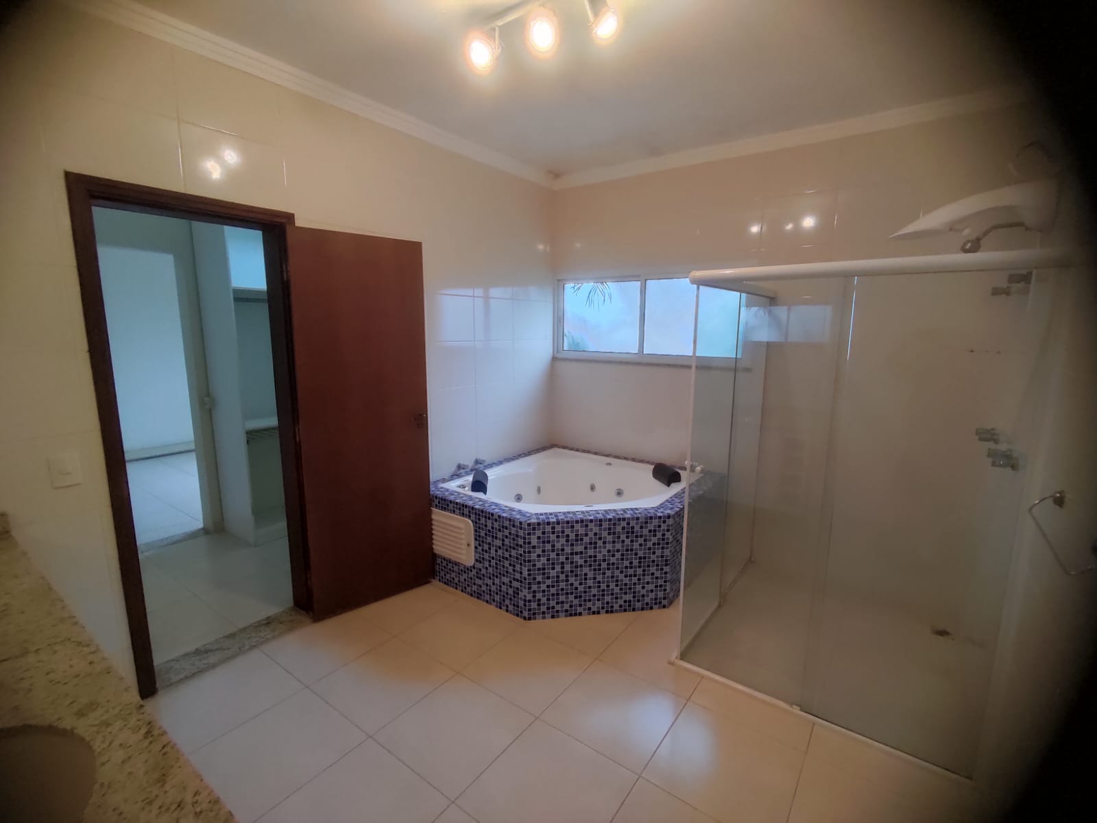 Casa com 3 dormit&oacute;rios &agrave; venda,347 m&sup2; -Condom&iacute;nio Lago da Serra -Ara&ccedil;oiaba da Serra-SP Alameda Bromélias  Araçoiaba da Serra - 