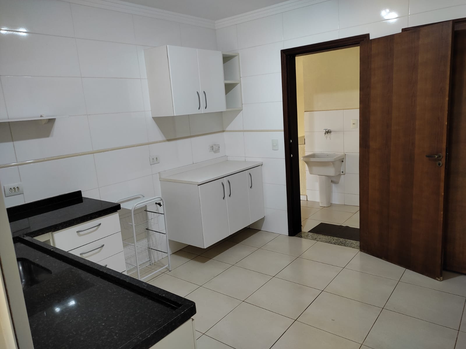 Casa com 3 dormit&oacute;rios &agrave; venda,347 m&sup2; -Condom&iacute;nio Lago da Serra -Ara&ccedil;oiaba da Serra-SP Alameda Bromélias  Araçoiaba da Serra - 
