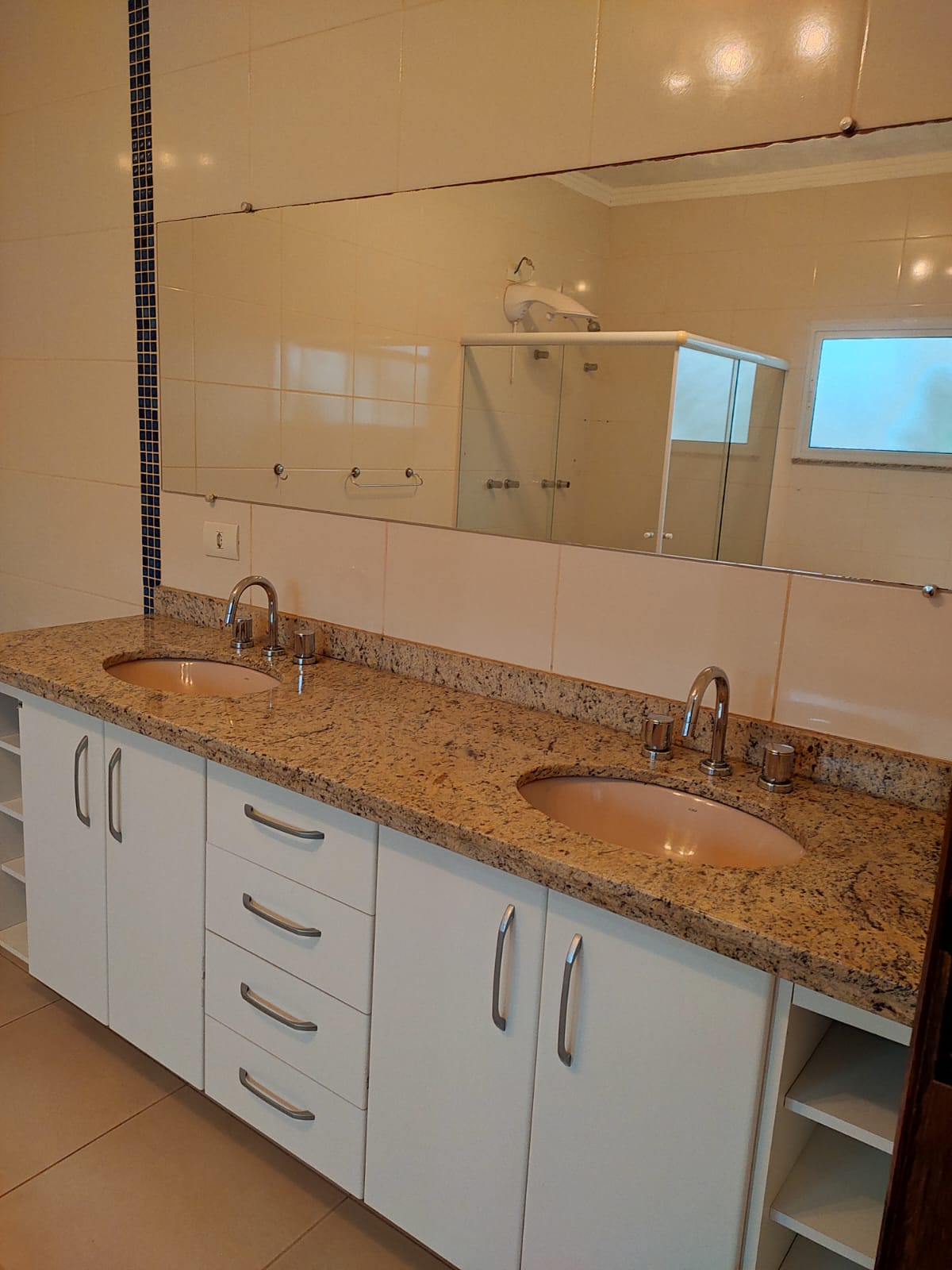 Casa com 3 dormit&oacute;rios &agrave; venda,347 m&sup2; -Condom&iacute;nio Lago da Serra -Ara&ccedil;oiaba da Serra-SP Alameda Bromélias  Araçoiaba da Serra - 