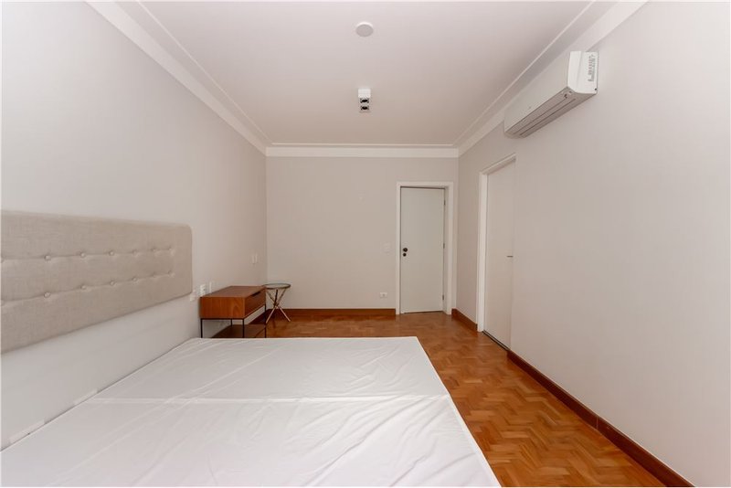 Apartamento no Itaim Bibi com 2 suítes 198m² Urimonduba São Paulo - 