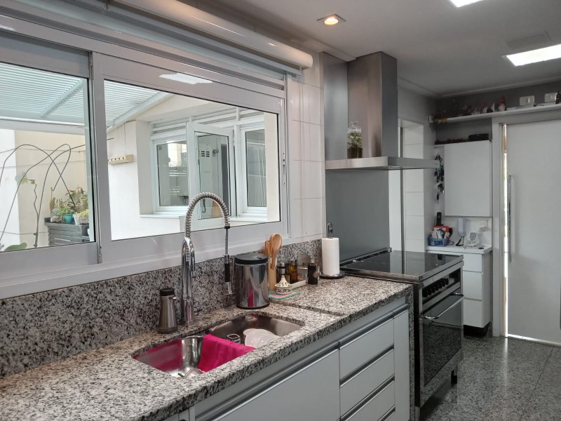Apartamento com 190 m² - 3 suítes, varanda gourmet - Vila Romana Rua Marco Aurélio São Paulo - 