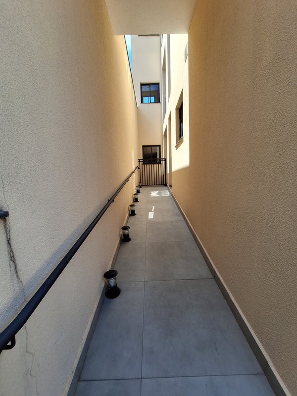 Apartamento à venda pronto para morar com 2 dormitórios em Arthur Alvim! Rua Maciel Monteiro São Paulo - Entrada acesso