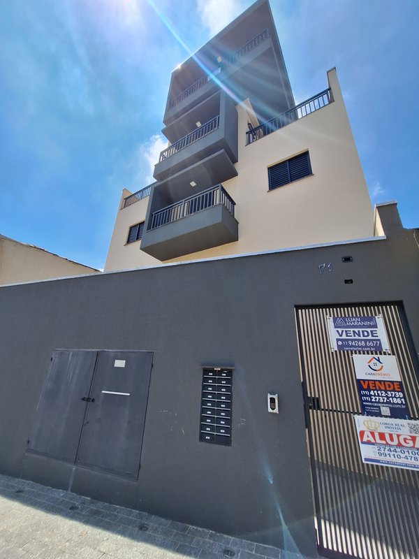Apartamento à venda pronto para morar com 2 dormitórios em Arthur Alvim! Rua Maciel Monteiro São Paulo - Fachada