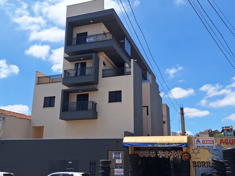 Apartamento à venda pronto para morar com 2 dormitórios em Arthur Alvim! Rua Maciel Monteiro São Paulo - Fachada