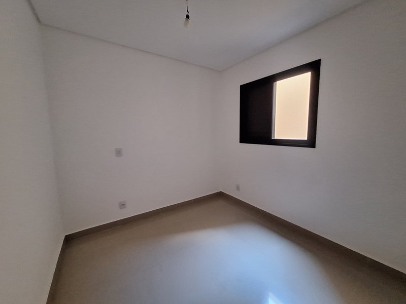 Apartamento à venda pronto para morar com 2 dormitórios em Arthur Alvim! Rua Maciel Monteiro São Paulo - Unidade 3 - 1° subsolo