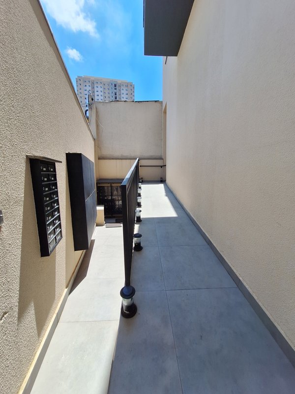 Apartamento à venda pronto para morar com 2 dormitórios em Arthur Alvim! Rua Maciel Monteiro São Paulo - Entrada acesso