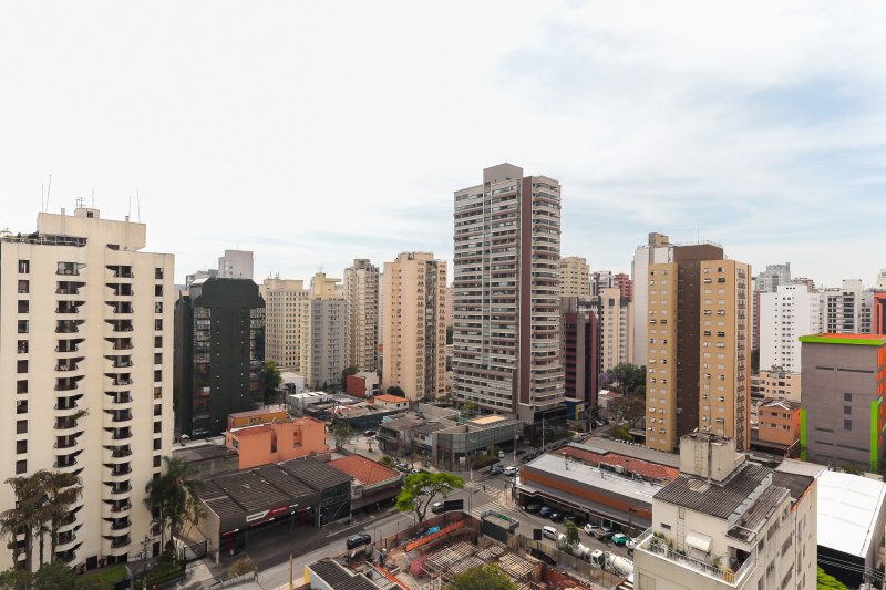 ALUGA OU VENDE COBERTURA 187m2 - ALTO PADRÃO - MOEMA SP Avenida Jurema São Paulo - 