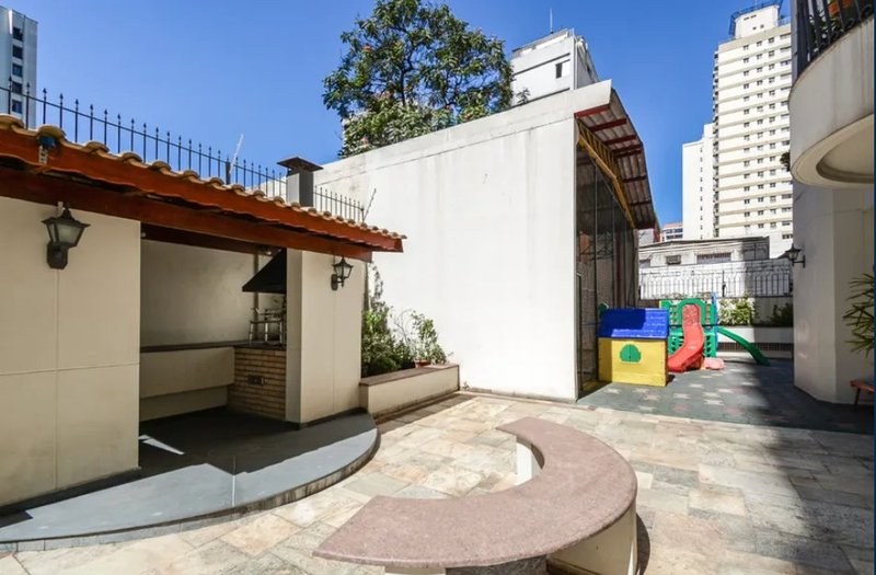 ALUGA OU VENDE COBERTURA 187m2 - ALTO PADRÃO - MOEMA SP Avenida Jurema São Paulo - 