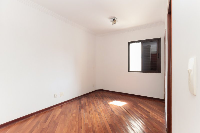 ALUGA OU VENDE COBERTURA 187m2 - ALTO PADRÃO - MOEMA SP Avenida Jurema São Paulo - 