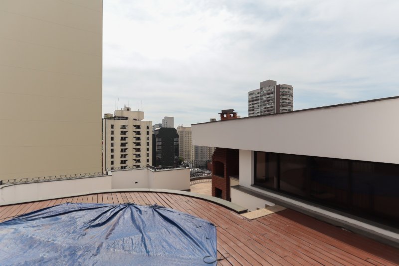 ALUGA OU VENDE COBERTURA 187m2 - ALTO PADRÃO - MOEMA SP Avenida Jurema São Paulo - 